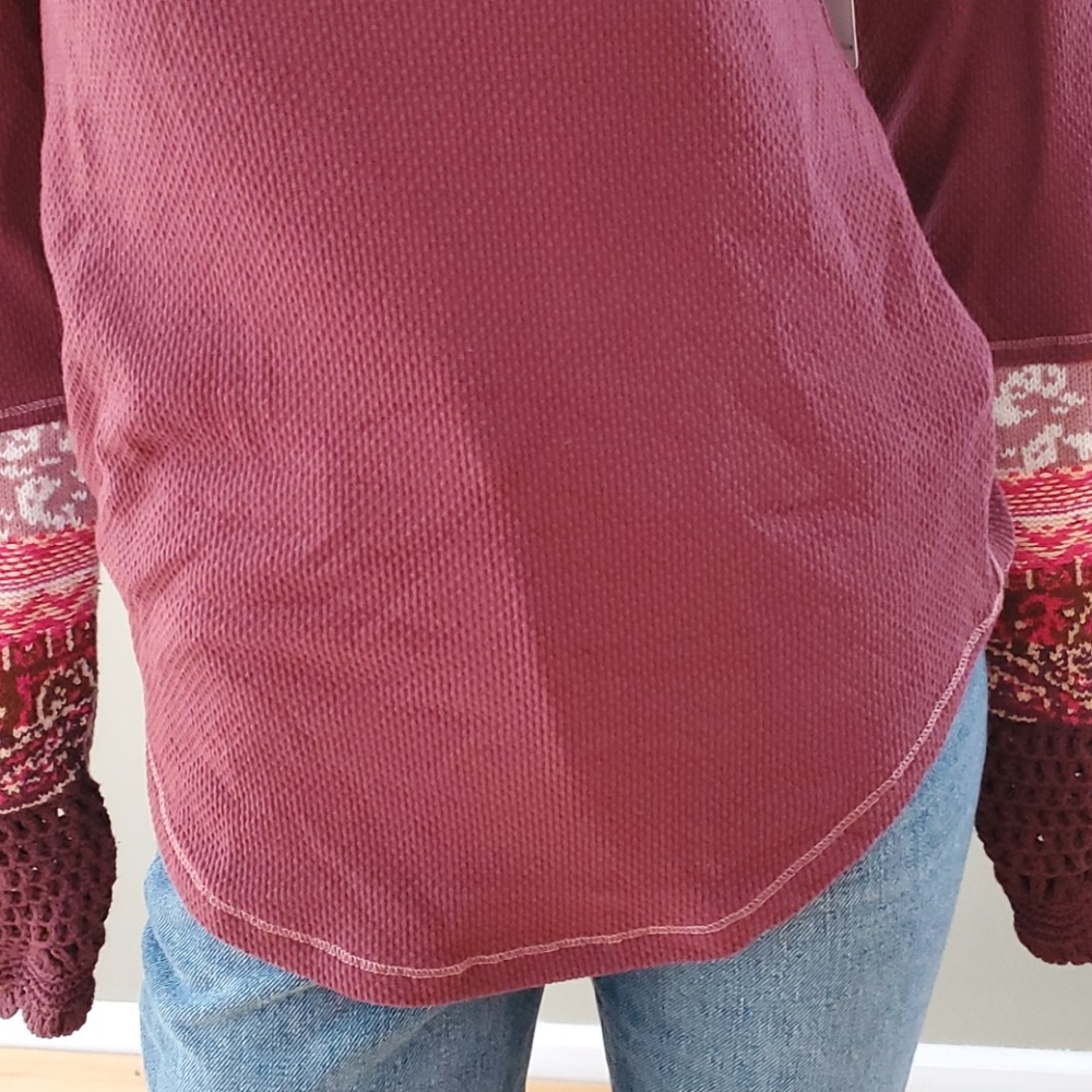 Free People in the mix cuff top - Picture 6 of 16